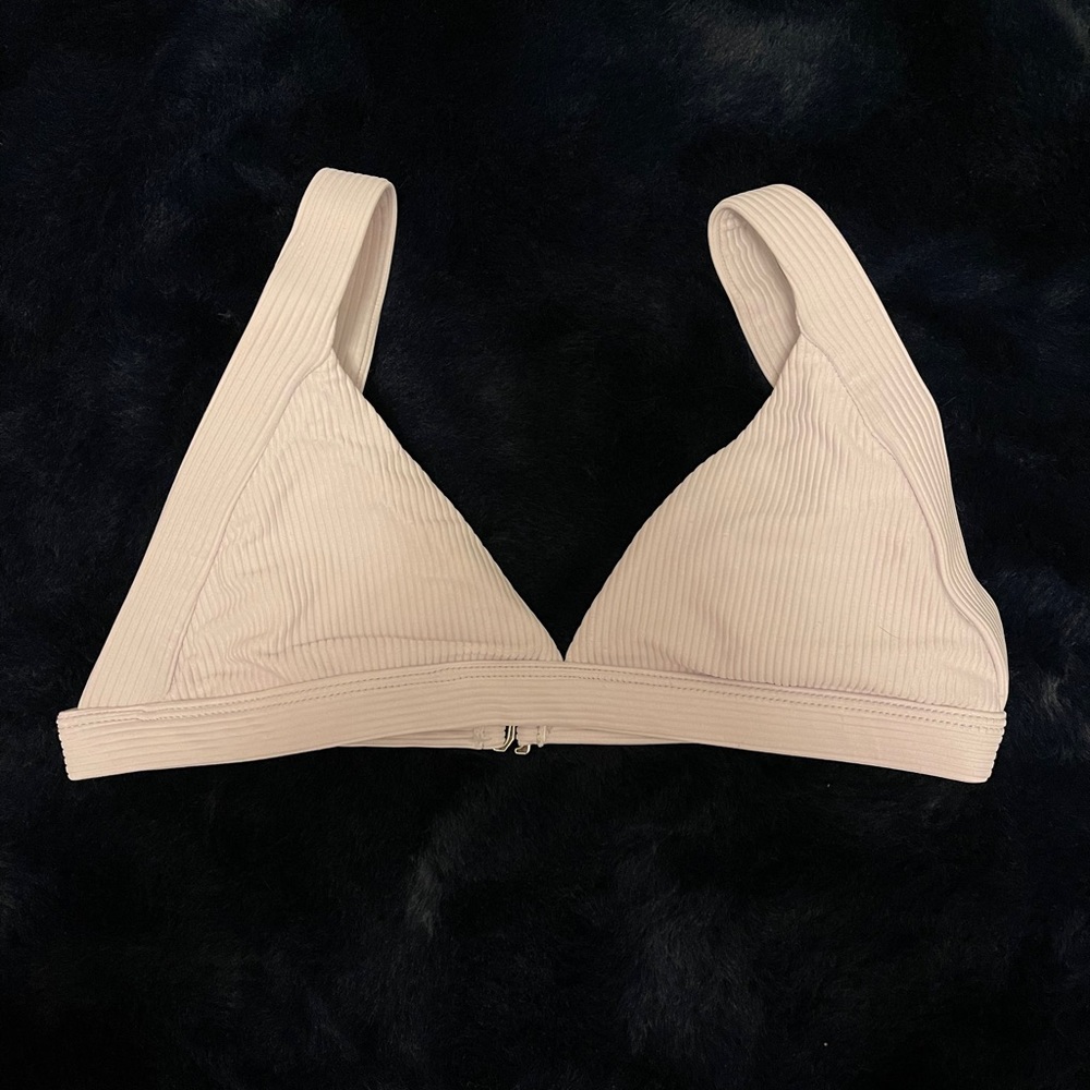MEVER BEEN WORN FRANKIES BIKINI TOP